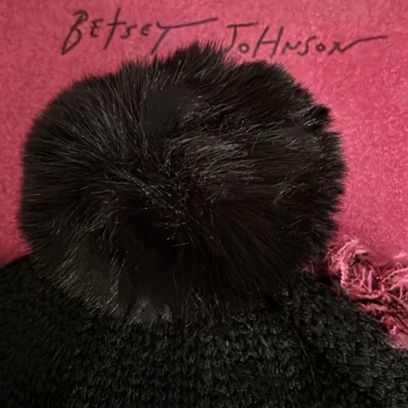 Betsey Johnson Hat and Scarf Set - Picture 3 of 4